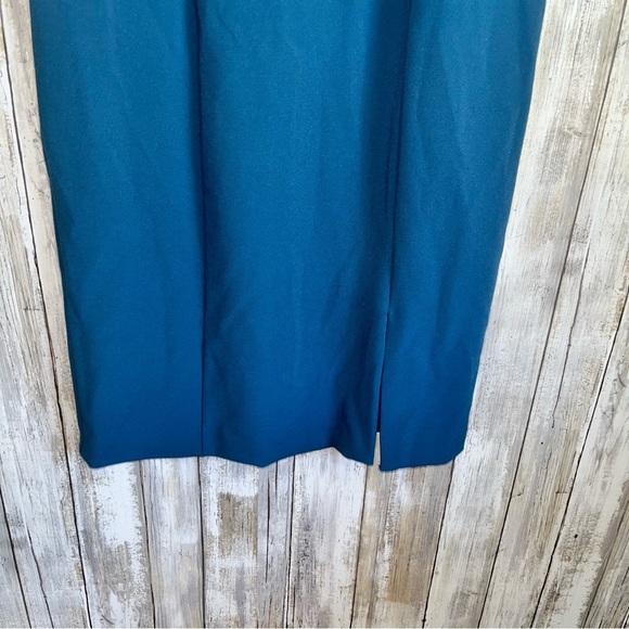 White House Black Market Body Perfecting Sheath Dress - Picture 4 of 7